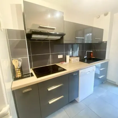 Apartman A *
